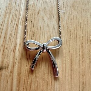 Tiffany sterling silver bow necklace